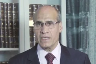 گفتگو با دکتر سنابرق زاهدی در مورد سمپوزیوم بین المللی حقوقدانان در حمایت از اشرف