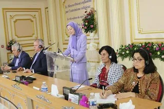 سخنرانی مریم رجوی در کنفرانس خاورمیانه در آتش افراطی گرای دینی- نقش مخرب رژیم ایران، ریشه‌ها و راه‌حلها