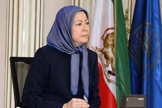 خانم رجوی: نتیجه نمایش انتخابات هرچه باشد تمامیت رژیم را تضعیف،  مخاصمات درونی آخوندها را تشدید و خشم عمومی از نظام را دوچندان می كند