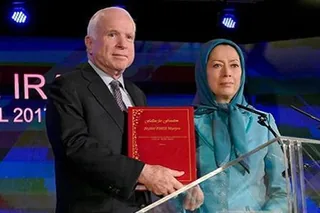 ملاقات سناتور مک‌کین و خانم مریم رجوی رئیس‌جمهور برگزیده مقاومت ایران