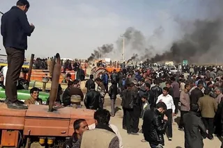 قیام ایران- شماره ۱۰۸ : ادامه اعتراضات کشاورزان ورزنه اصفهان، تظاهرات و درگیری در شهر اژیه