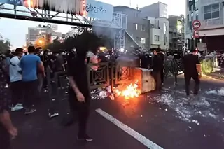 قيام سراسری - شماره ۷۱  سی و ششمین روز قیام سراسری، تظاهرات بزرگ زاهدان و تظاهرات شبانه در شهرهای مختلف