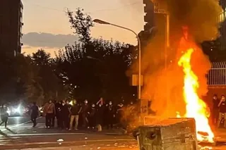 قيام سراسری - شماره ۸۳  تظاهرات گسترده شبانه در تهران و شهرهای کشور در چهل و یکمین شب قیام