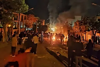 قيام سراسری ، شماره ۱۵۱ - تحصن و تظاهرات دانشجویان و دانش آموران و اعتصاب بازاریان در شصت و هشتمین روز قیام