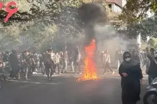 قيام سراسری ، شماره ۱۶۵ هفتاد و ششمین روز قیام، خيزش در تهران و شهرهاي مختلف پس از باخت تيم فوتبال رژيم و ادامه اعتصابها