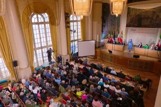 مریم رجوی: کنفرانس در شهرداری منطقه ۵ پاریس – همبستگی با مقاومت ایران