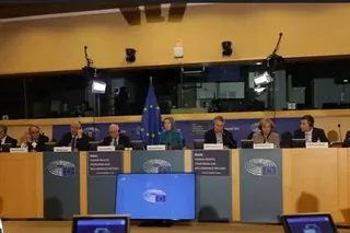 سخنرانی مریم رجوی در پارلمان اروپا فرایند تغییر رژیم در ایران و نقش مقاومت سازمان‌یافته