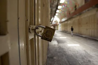 تجمع و اعتصاب کسبه بازار تهران در اعتراض به گرانی و افزایش نرخ ارز